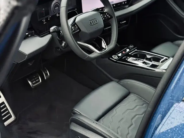 Audi A6L e-tron — Фото автомобиля 3