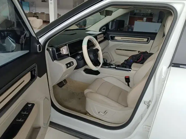 Geely ICON — Фото автомобиля 15