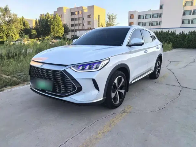 Фотография автомобиля — BYD Song PLUS