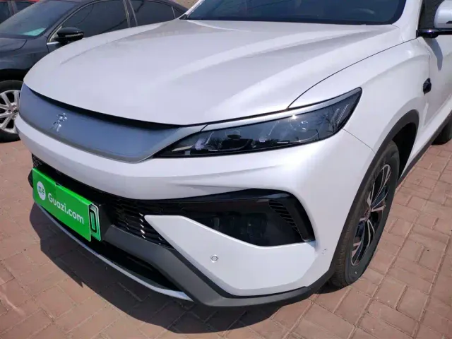 BYD Song Pro — Фото автомобиля 23