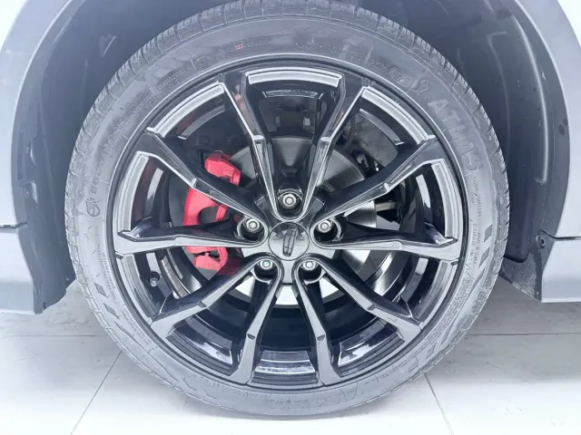 Geely Emgrand S — Фото автомобиля 27