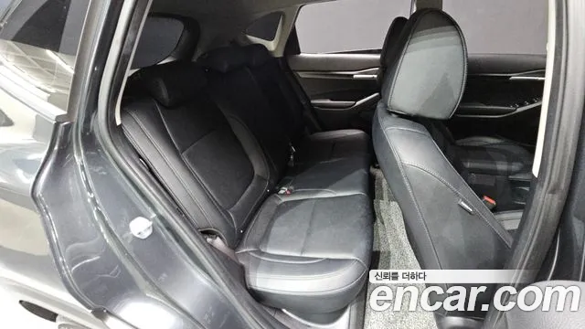 Kia Seltos New — Фото автомобиля 17