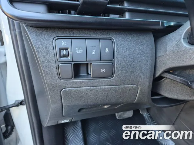 Hyundai Staria — Фото автомобиля 14