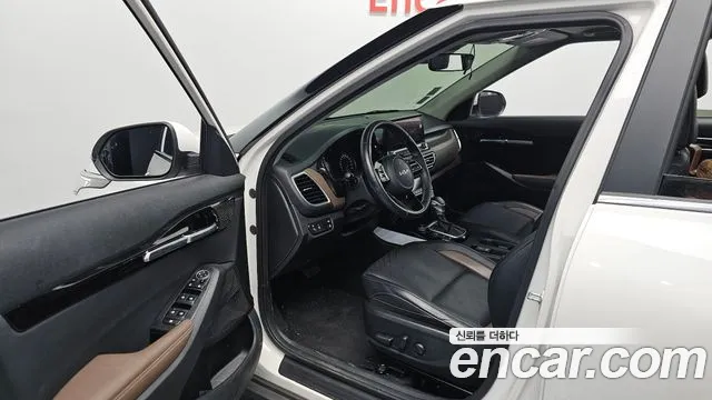 Kia Seltos Seltos Бензин 1.6 турбо 2WD — Фото автомобиля 10