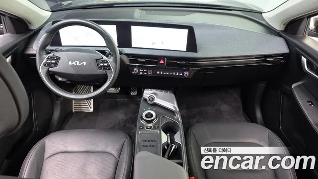 Kia EV6 — Фото автомобиля 10