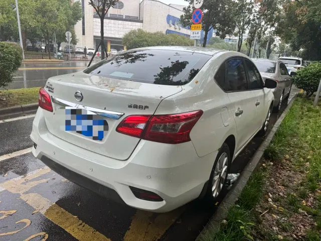 Nissan Sylphy — Фото автомобиля 9