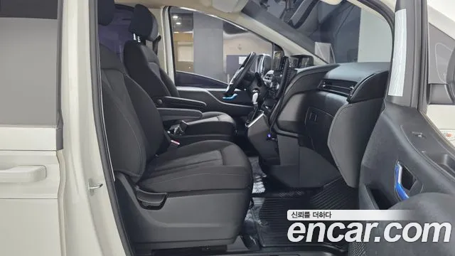 Hyundai Staria Staria Карго 5 мест — Фото автомобиля 11