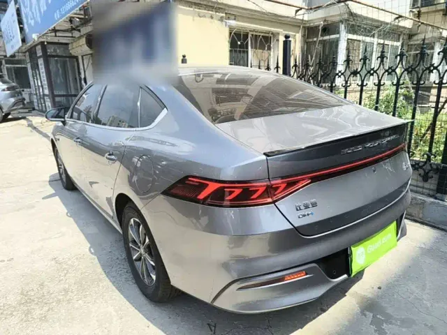 BYD Qin PLUS — Фото автомобиля 4