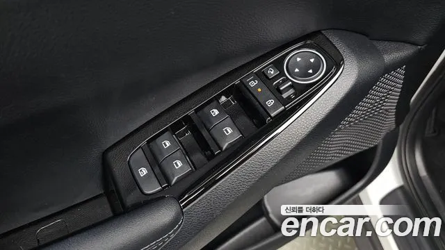 Kia Seltos — Фото автомобиля 26