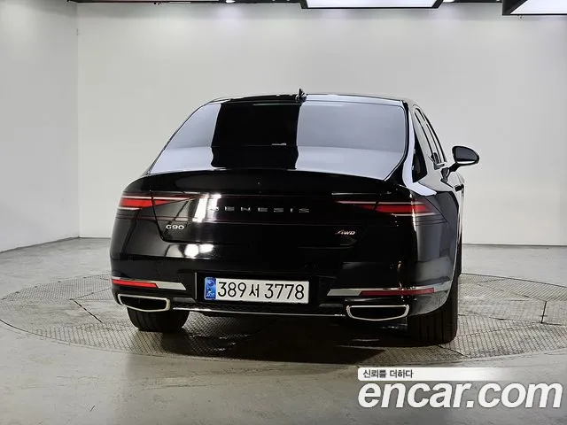 Genesis G90 Бензин 3.5 турбо AWD — Фото автомобиля 4