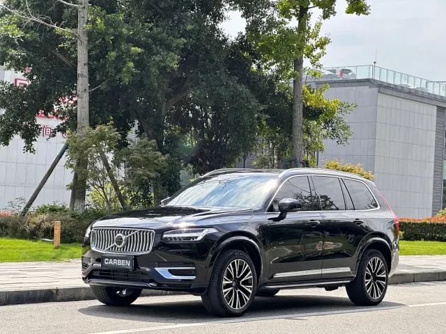 Фотография автомобиля — Volvo XC90