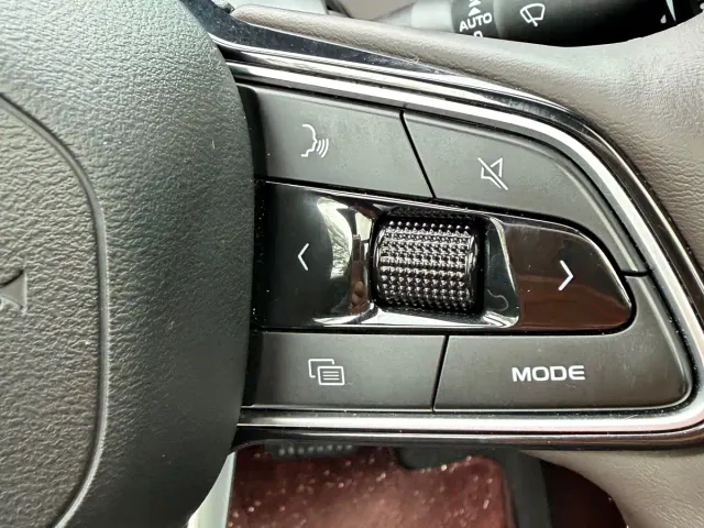 Geely Xingyue L — Фото автомобиля 17