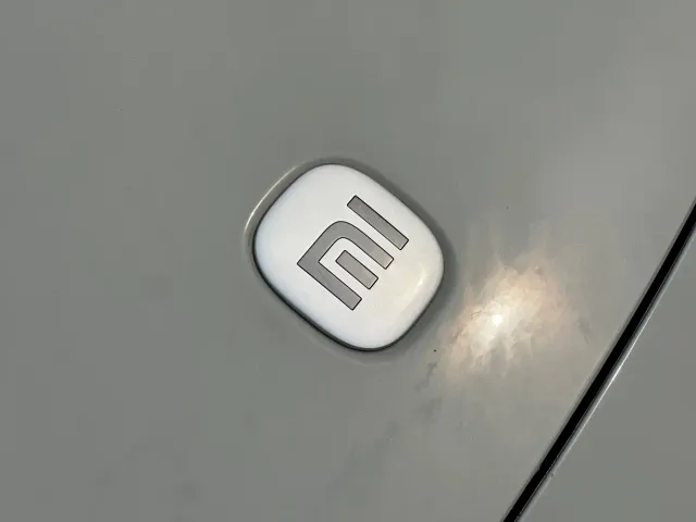 Xiaomi SU7 — Фото автомобиля 11