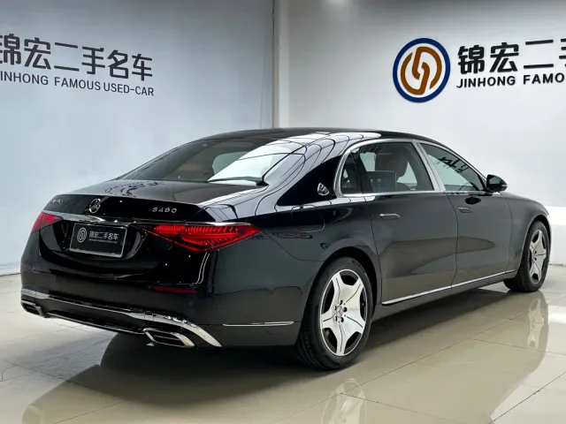 Mercedes-Benz Maybach S-Class — Фото автомобиля 25