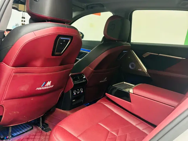 BMW 5 Series — Фото автомобиля 9