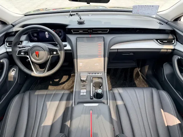 Hongqi H5 — Фото автомобиля 13