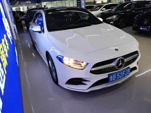 Mercedes-Benz A-Class — Фото автомобиля 3