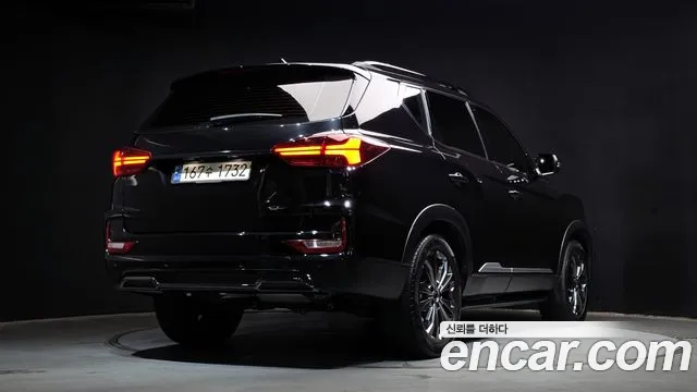 KG_Mobility_Ssangyong Rexton Rexton Arena Дизель 2.2 4WD — Фото автомобиля 2