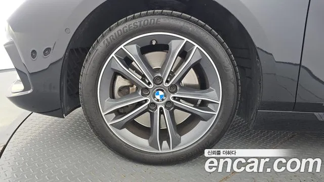BMW 1 Series — Фото автомобиля 5
