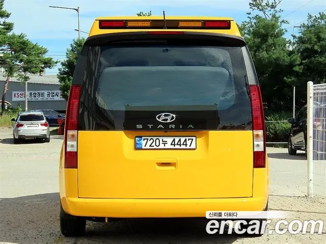 Hyundai Staria Staria L3.5 Школьный автобус — Фото автомобиля 4
