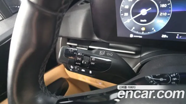 Kia Canival Carnival 4 поколение Бензин 9 мест Prestige — Фото автомобиля 17