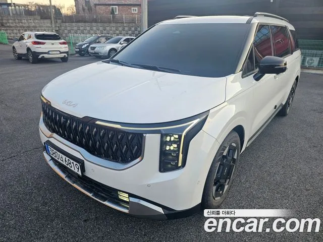 Kia Canival Новый Carnival 4 поколение Дизель 7 мест Signature — Фото автомобиля 3