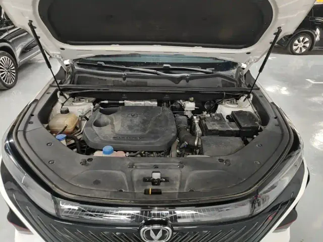 Changan CS75 Plus — Фото автомобиля 19