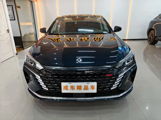 Dongfeng Yixuan MAX — Фото автомобиля 2