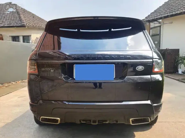 Land Rover Range Rover Sport — Фото автомобиля 4
