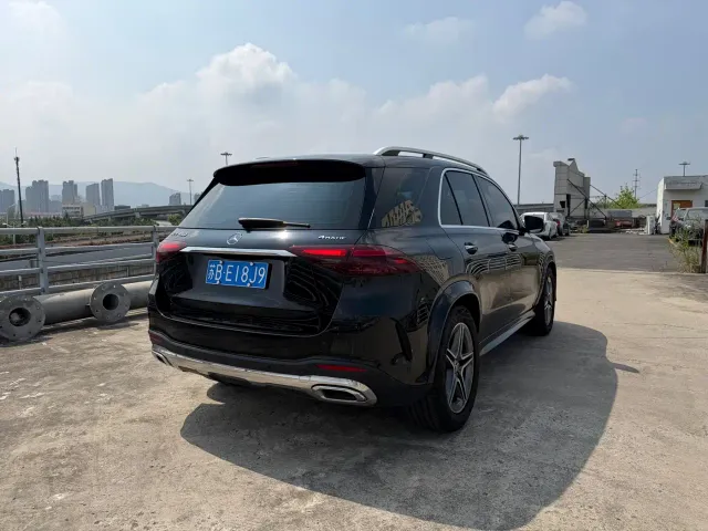 Mercedes-Benz GLE-Class — Фото автомобиля 4