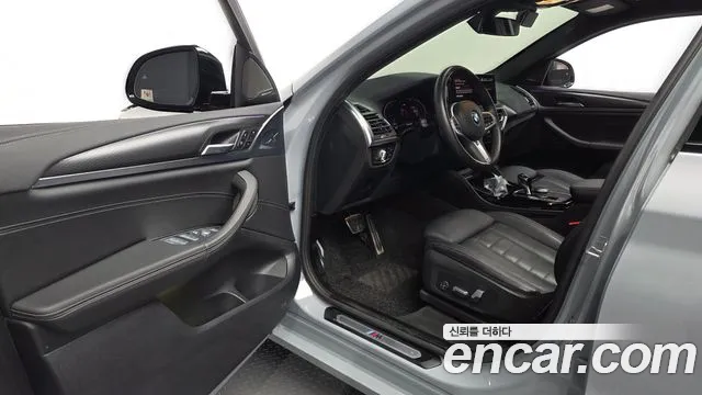 BMW X4 xDrive 20d M Sport Pro — Фото автомобиля 9