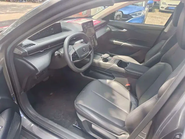 Changan Lamore — Фото автомобиля 4