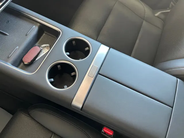 Li Auto L7 — Фото автомобиля 16