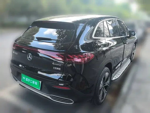 Mercedes-Benz EQE SUV — Фото автомобиля 4
