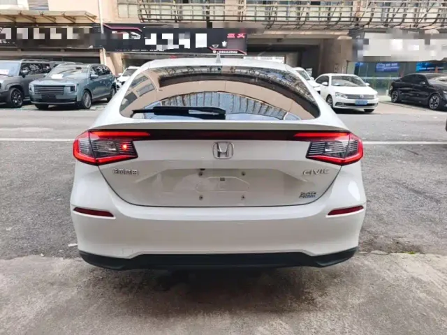 Honda Civic — Фото автомобиля 5