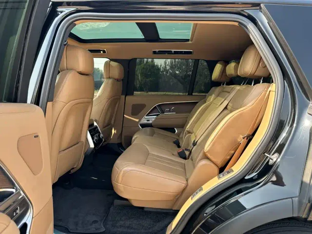 Land Rover Range Rover — Фото автомобиля 11