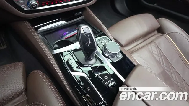 BMW 5-Series 5 серия (G30) 530i xDrive M Sport — Фото автомобиля 9