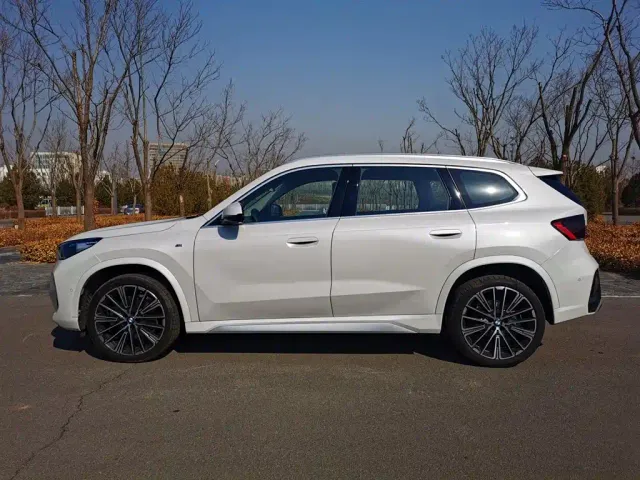 BMW X1 — Фото автомобиля 4