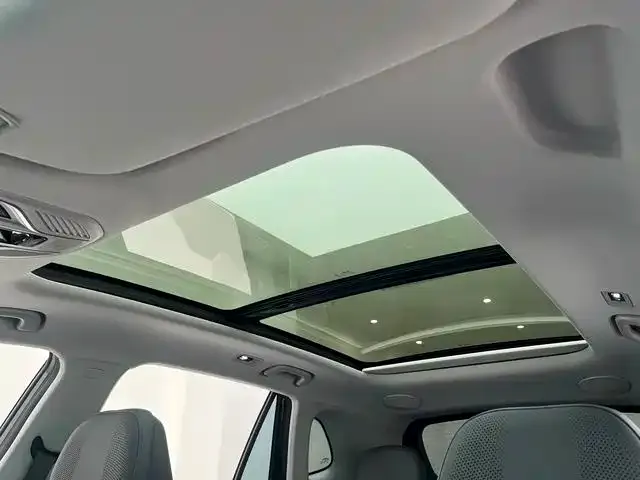Geely Galaxy Starship 7 EM-i — Фото автомобиля 24
