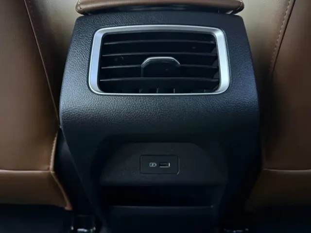 Geely Vision X6 — Фото автомобиля 19
