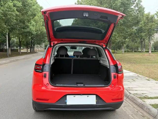 Leapmotor Leapmotor C11 2021 Facelift Luxury Edition — Фото автомобиля 10