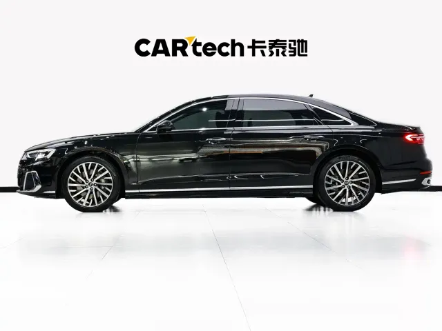 Audi A8 — Фото автомобиля 7