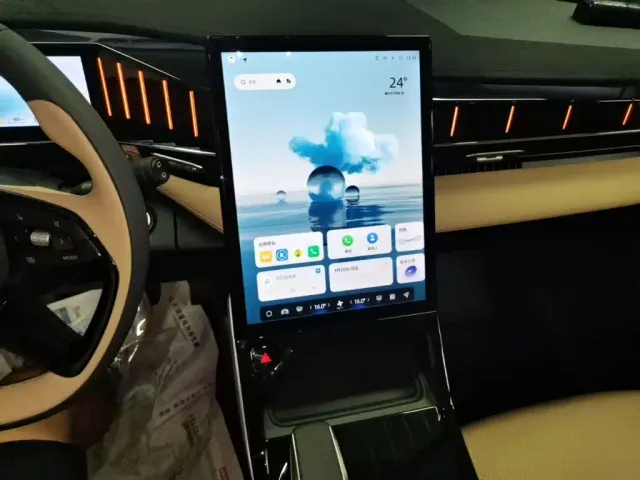 Geely Boyue L — Фото автомобиля 12