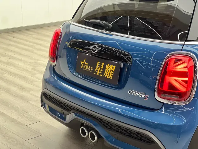MINI Hatch — Фото автомобиля 21