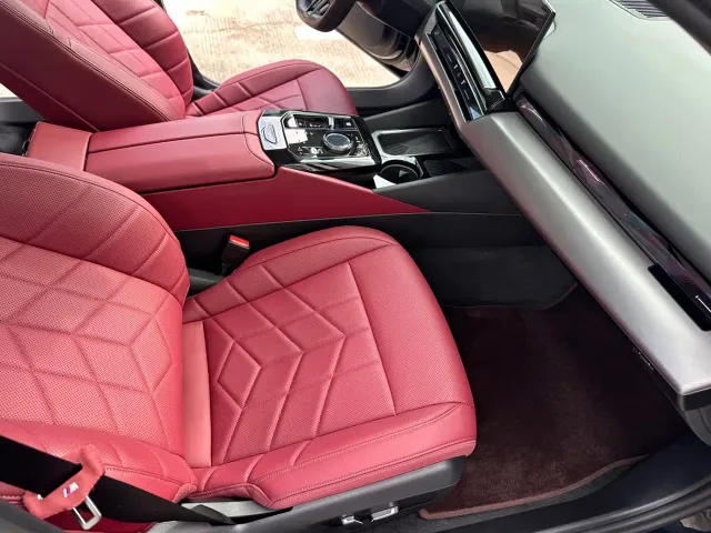 BMW 5 Series — Фото автомобиля 19