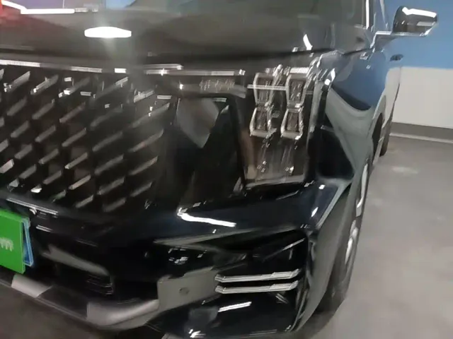 GAC Trumpchi GS8 — Фото автомобиля 23