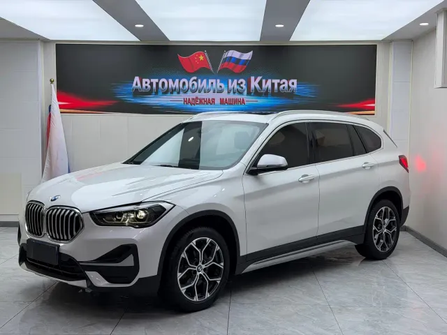 Фотография автомобиля — BMW X1