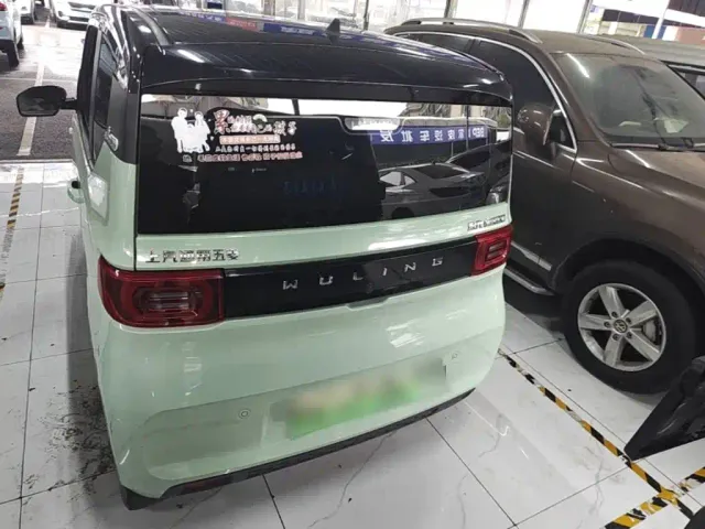 Wuling Hongguang Mini EV — Фото автомобиля 5