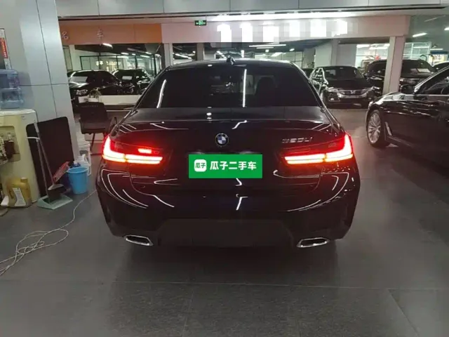 BMW 3 Series — Фото автомобиля 5