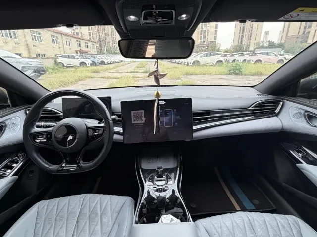 BYD Seal 2022 550km Standard Range RWD Premium — Фото автомобиля 16